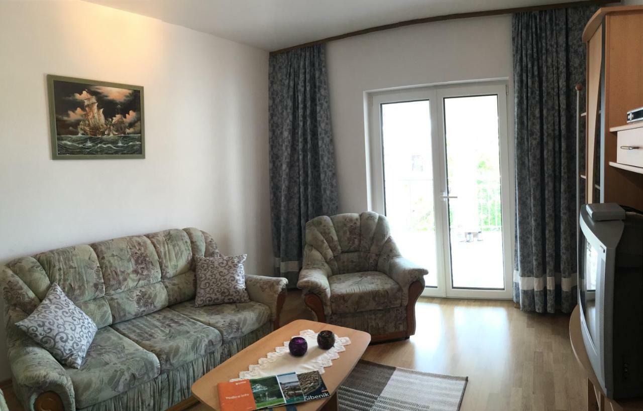 Just Relax - Vodice Apartman Kültér fotó